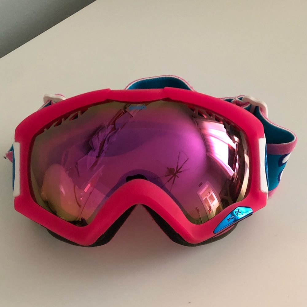 Women’s Anon Goggles Pink
